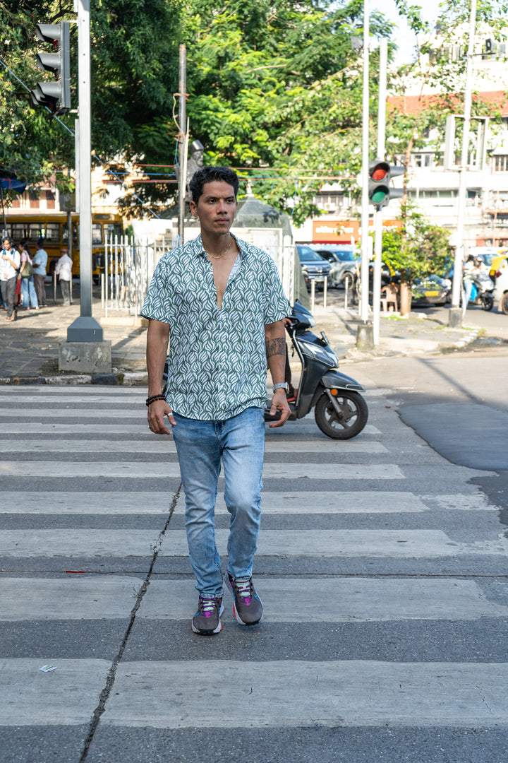 Leaf Green Slim Fit Short Sleeve Shirt