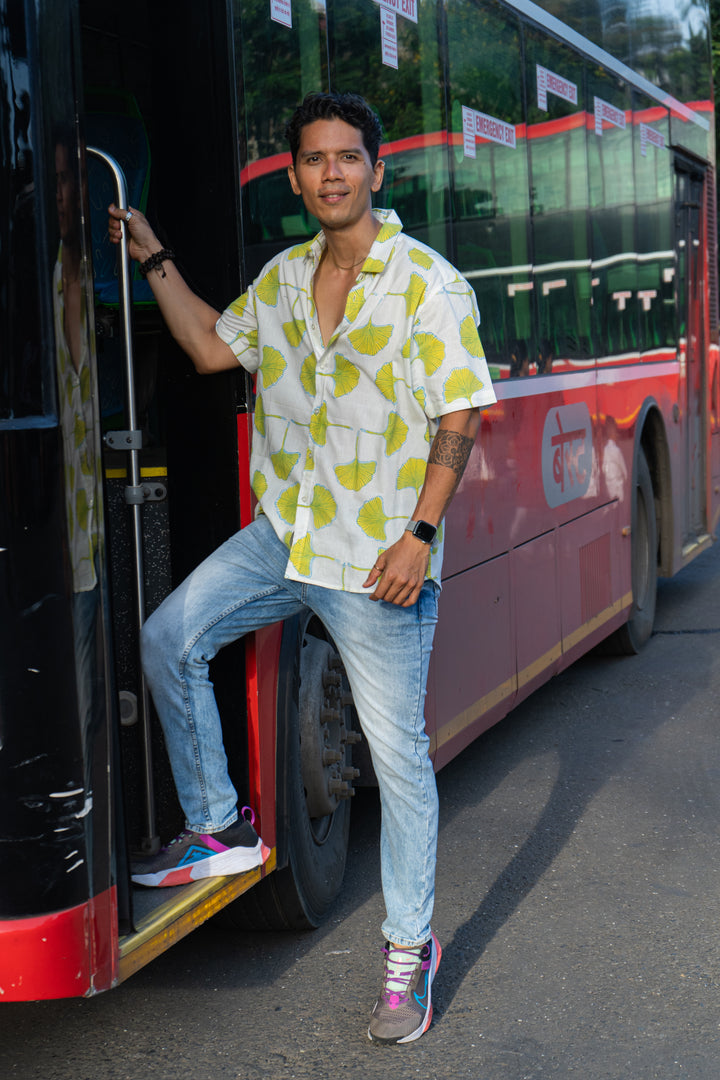 Zobo White Relaxed Fit Short Sleeve Shirt