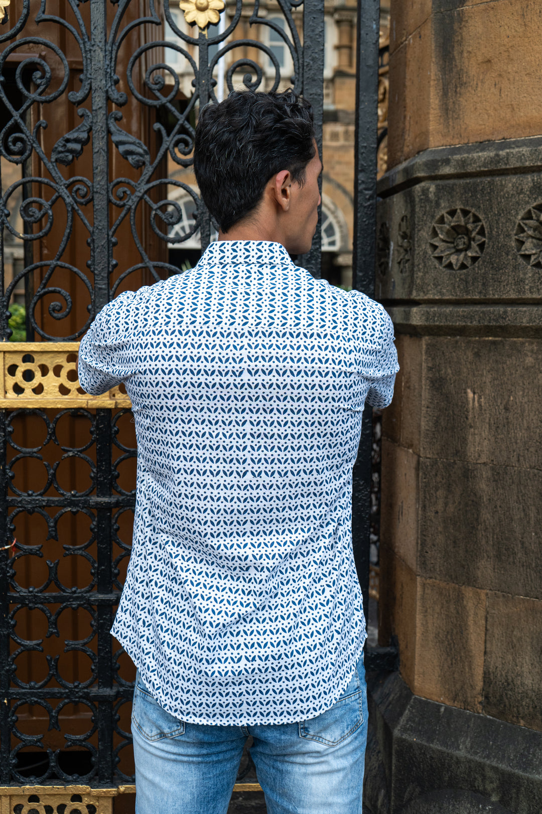 Leaf Flower Blue Slim Fit Short Sleeve Shirt